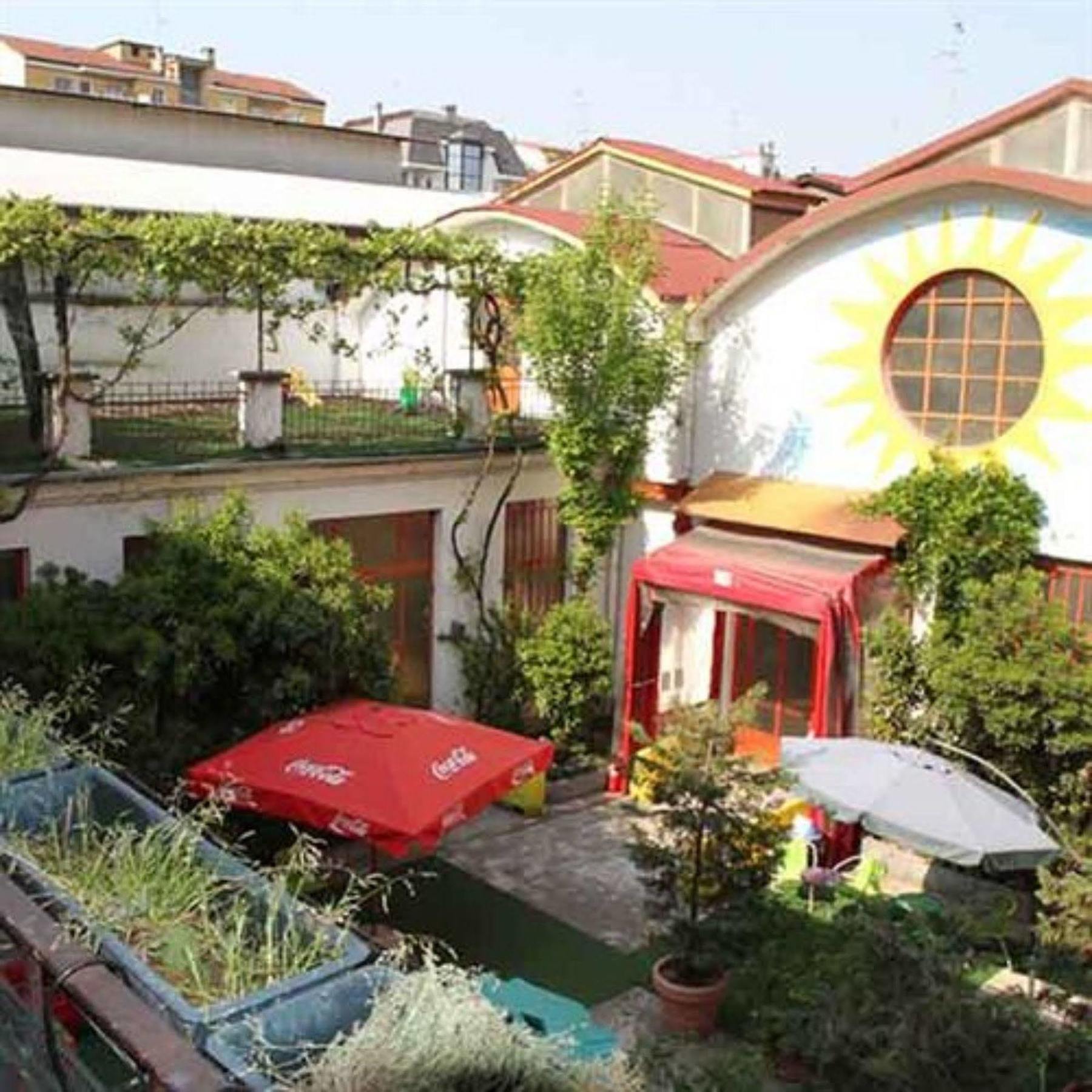 Hostel California Milaan Buitenkant foto